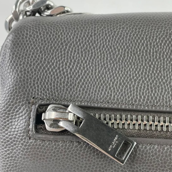 Saint laurent grey grain de poudre small crossbody/shoulder bag. - Picture 3 of 13